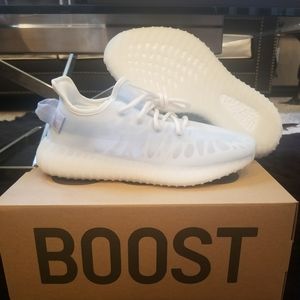 Yeezy 350 V2 Mono Ice Size 9